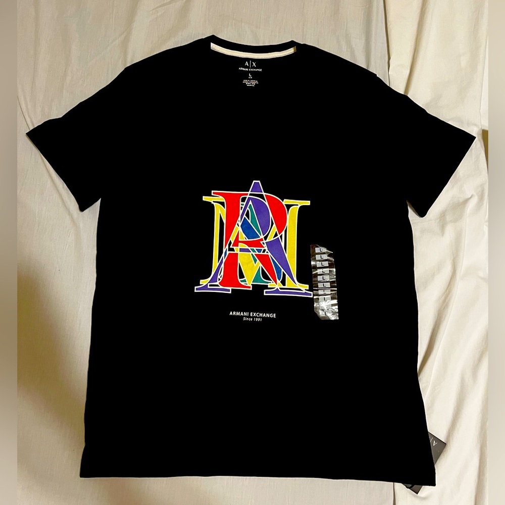 T-shirt Armani Exchange size L slim fit NWT V NECK